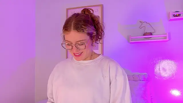 BelaMiller  online show from 20, 12, 2025