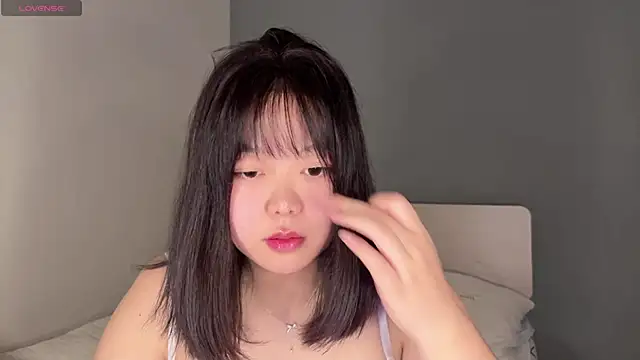 Kittenfishing online show from 30, 9, 2025