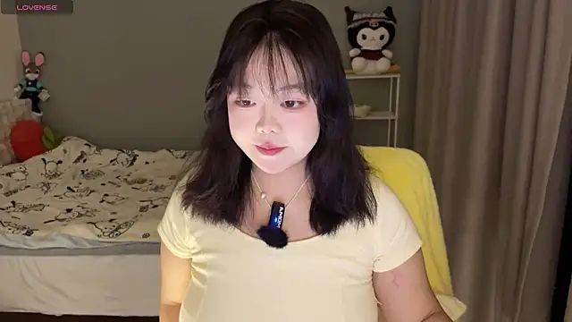 Kittenfishing online show from 6, 11, 2025