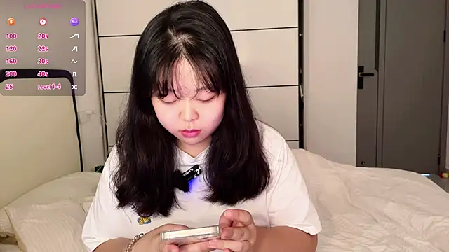 Kittenfishing online show from 9, 9, 2025