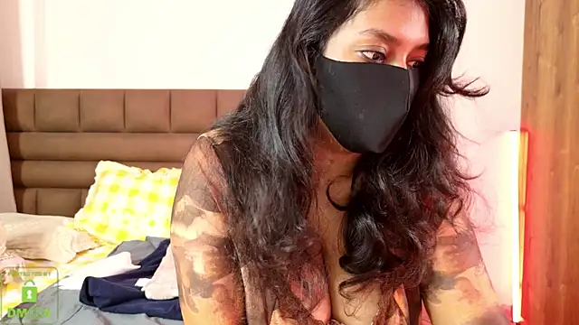 Snapshot of Gulaboo100 chatting on 26, 6, 2026 Gulaboo100 online show from 26, 6, 2026