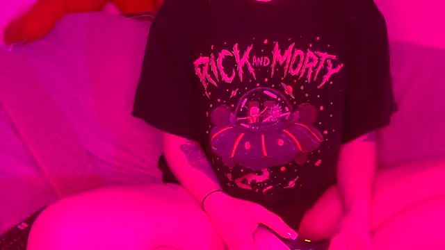 Little-Red21 online show from 15, 10, 2025