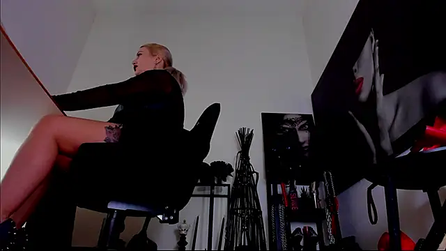 Snapshot of demisweet chatting on 26, 2, 2026 demisweet online show from 26, 2, 2026