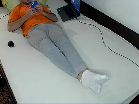 bul boy online show from 18, 4, 2026