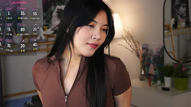 MoiraEger online show from 26, 9, 2025