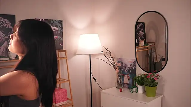 MoiraEger online show from 28, 9, 2025