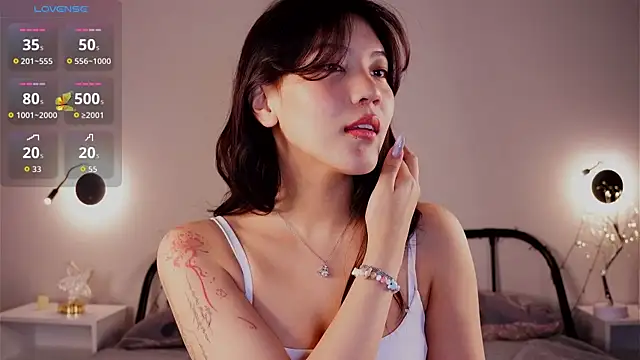 MoiraEger online show from 1, 3, 2026