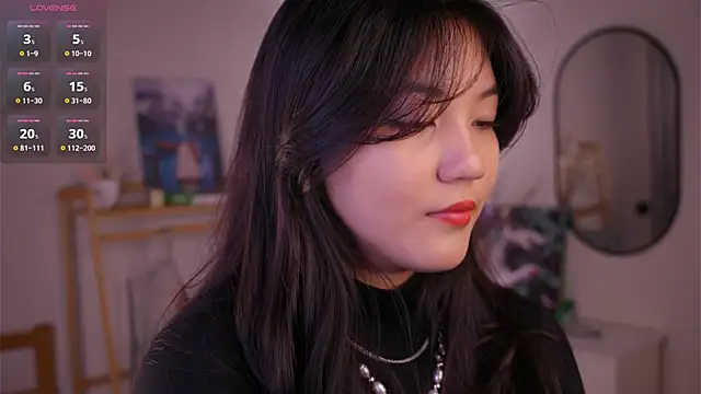 MoiraEger online show from 27, 10, 2025