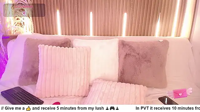 MylaDreams online show from 23, 9, 2025