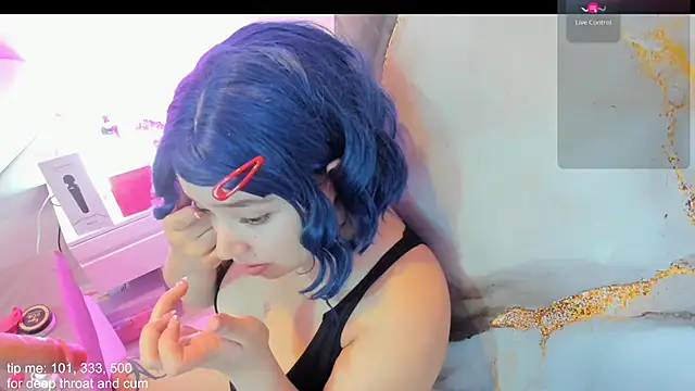 hinata dolly online show from 19, 11, 2025