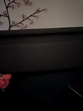 Little evil00 online show from 14, 9, 2025