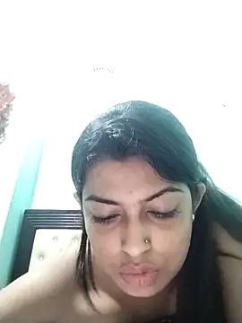 HotNehaChowdhury online show from 5, 4, 2026