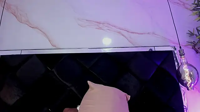 Ibbie drastic online show from 11, 5, 2026