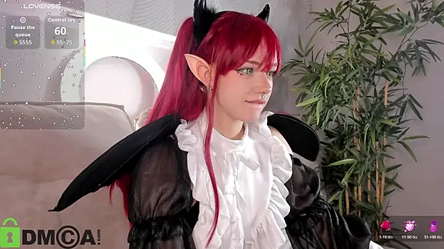 Molly Platt online show from 11, 2, 2026