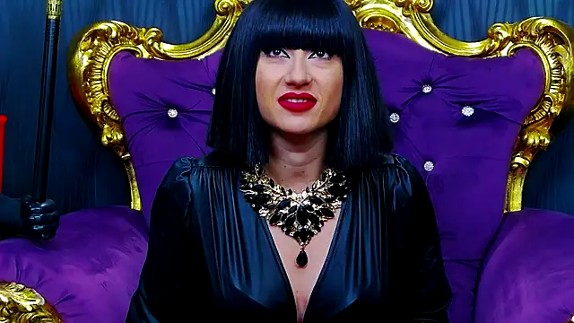 LaraMaeve online show from 3, 10, 2025