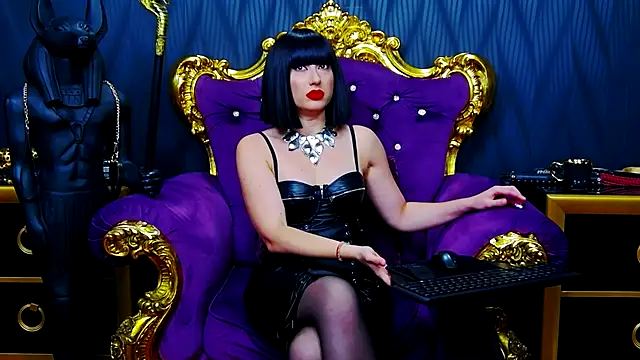 LaraMaeve online show from 30, 10, 2025