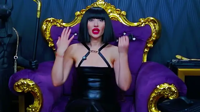 LaraMaeve online show from 15, 12, 2025