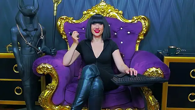 LaraMaeve online show from 5, 7, 2026