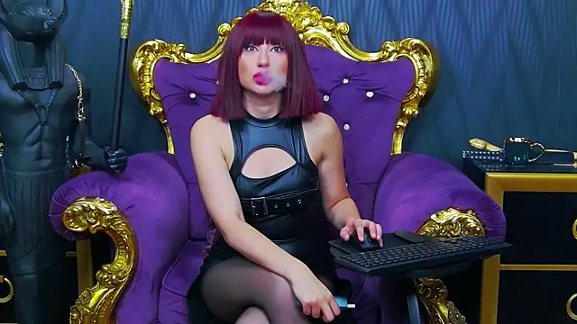 LaraMaeve online show from 19, 7, 2026