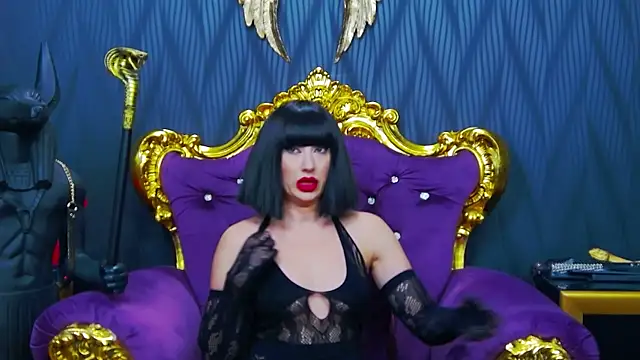 LaraMaeve online show from 12, 11, 2025