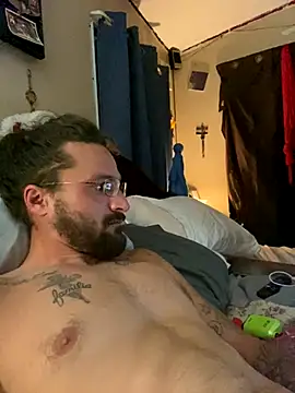 Snapshot of Lilbig_24 chatting on 16, 10, 2025 Lilbig 24 online show from 16, 10, 2025