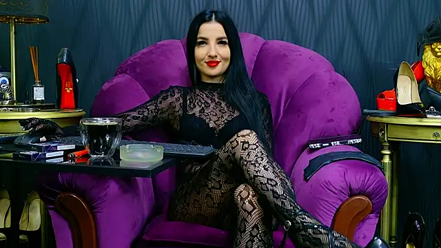 Snapshot of VivianReeve chatting on 15, 6, 2026 VivianReeve online show from 15, 6, 2026