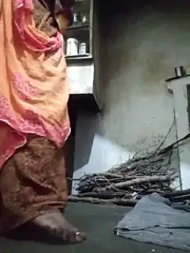 aunty sumy online show from 28, 10, 2025