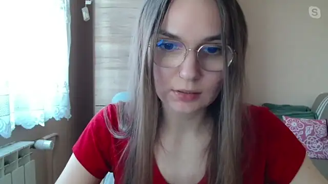 LooveELLYx online show from 3, 3, 2025