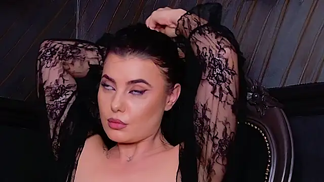 Snapshot of MistressEly chatting on 5, 7, 2026 MistressEly online show from 5, 7, 2026
