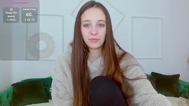 Little cherryy   online show from 11, 10, 2025