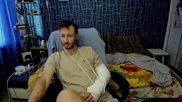 CuteBoy228 online show from 31, 5, 2026