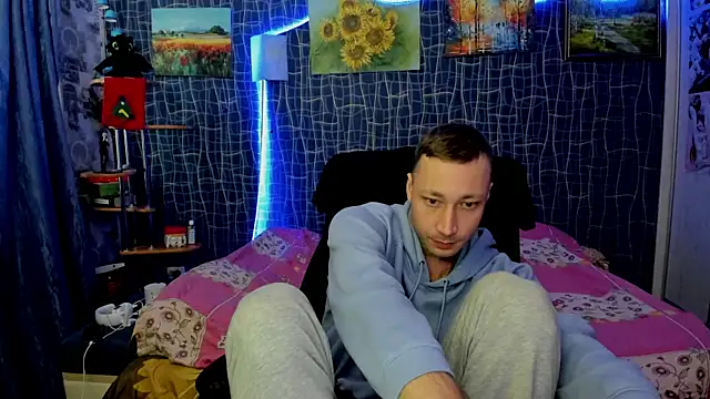 Snapshot of CuteBoy228 chatting on 7, 1, 2026 CuteBoy228 online show from 7, 1, 2026