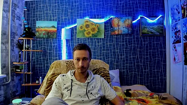 Snapshot of CuteBoy228 chatting on 30, 11, 2025 CuteBoy228 online show from 30, 11, 2025