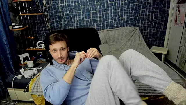 CuteBoy228 online show from 26, 4, 2026