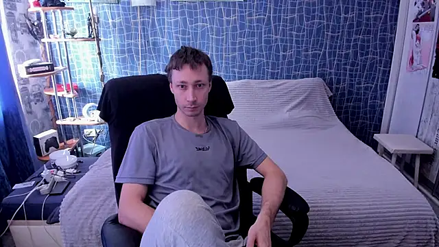 CuteBoy228 online show from 8, 4, 2026