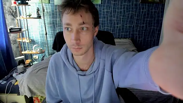 CuteBoy228 online show from 22, 4, 2026
