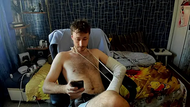 CuteBoy228 online show from 14, 6, 2026