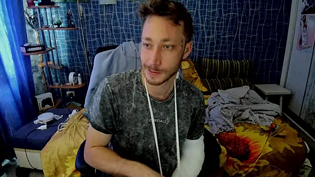 CuteBoy228 online show from 26, 5, 2026