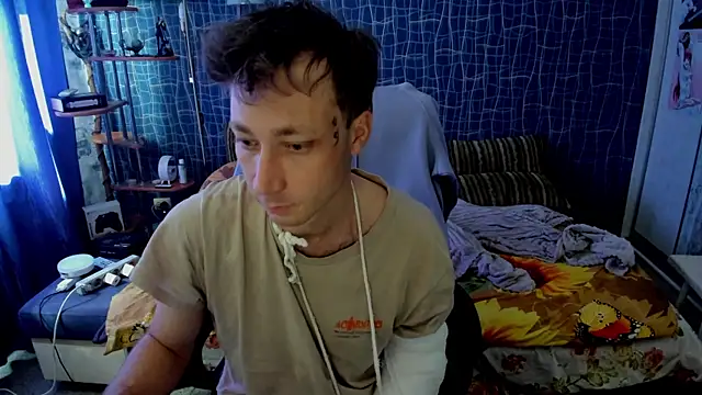 CuteBoy228 online show from 1, 6, 2026