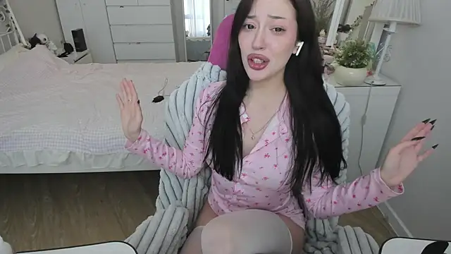 saadnesstyan online show from 5, 12, 2025