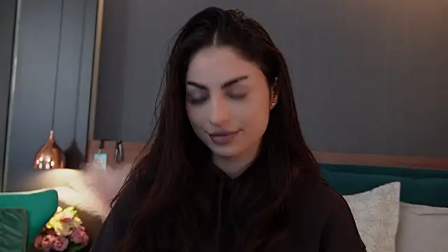 EmilyTrix online show from 10, 3, 2026