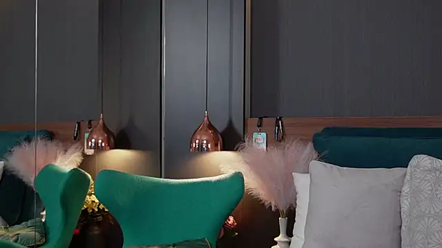 EmilyTrix online show from 15, 4, 2026