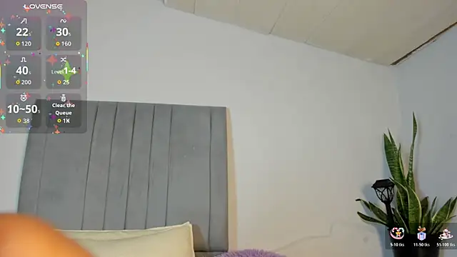 Sophia Ebony online show from 7, 11, 2025