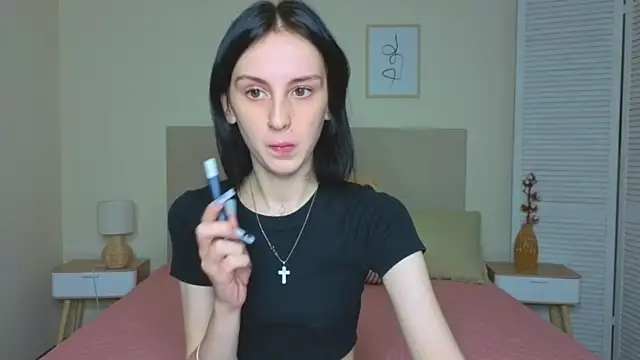 Snapshot of Little_moly999 chatting on 24, 9, 2025 Little moly999 online show from 24, 9, 2025