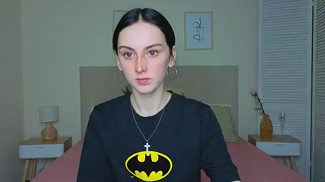 Snapshot of Little_moly999 chatting on 17, 10, 2025 Little moly999 online show from 17, 10, 2025