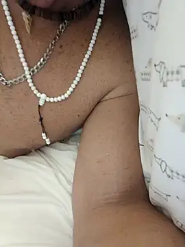 Snapshot of redonfire chatting on 14, 12, 2025 redonfire online show from 14, 12, 2025