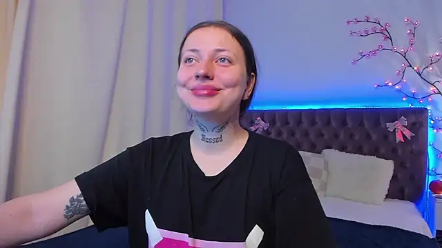 LilaVame online show from 10, 11, 2025