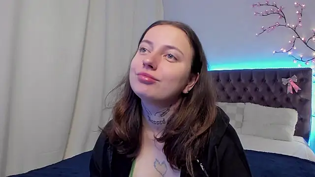 LilaVame online show from 28, 9, 2025