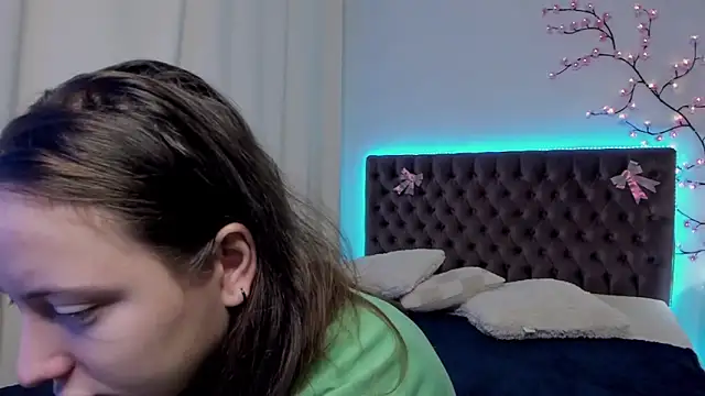 LilaVame online show from 15, 9, 2025