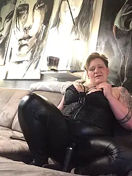 Ich-eben123 online show from 10, 3, 2026